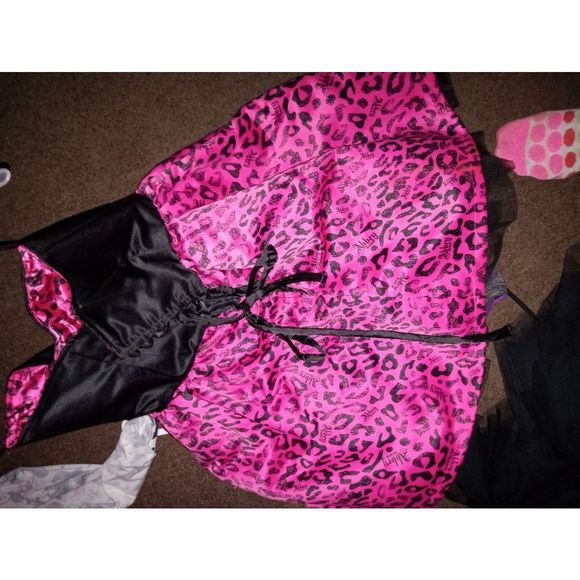 Multicolor Avril Lavigne  Size 4 Train dress - Picture 2 of 2